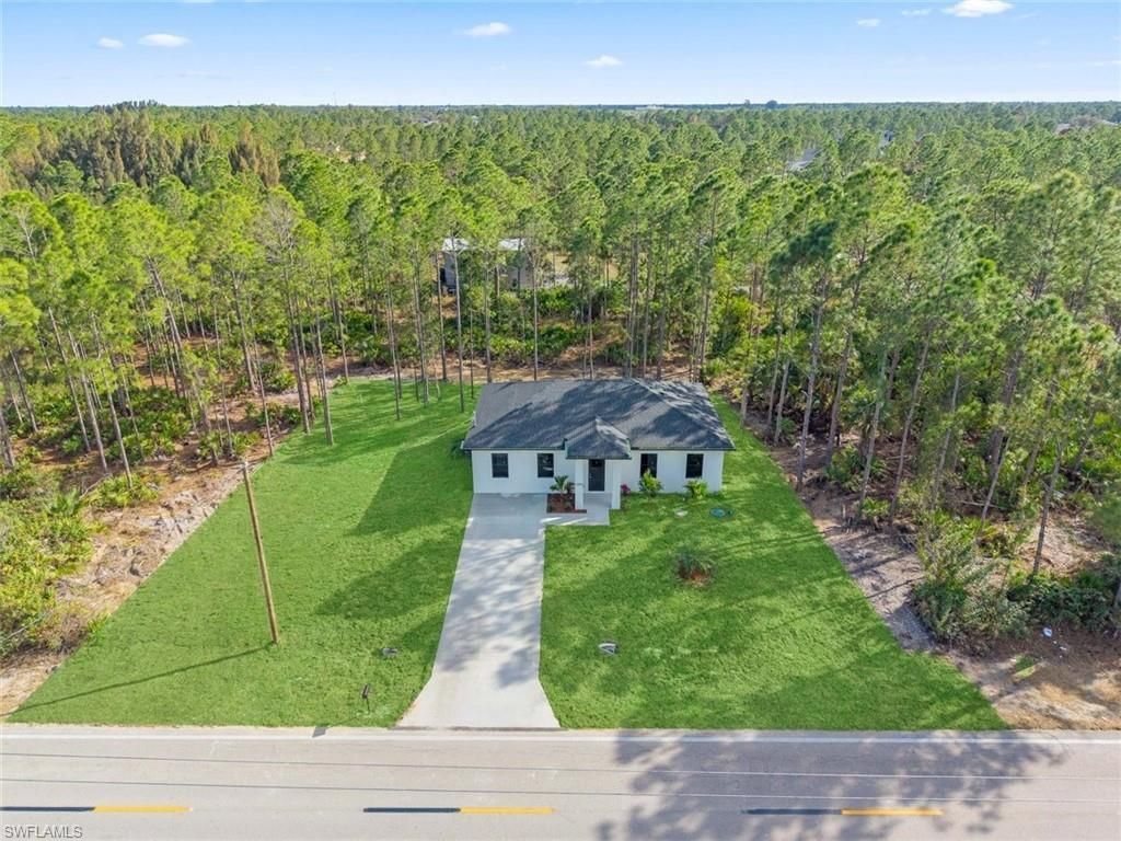 1805 W 10th St , Lehigh Acres, FL 33972 Photo