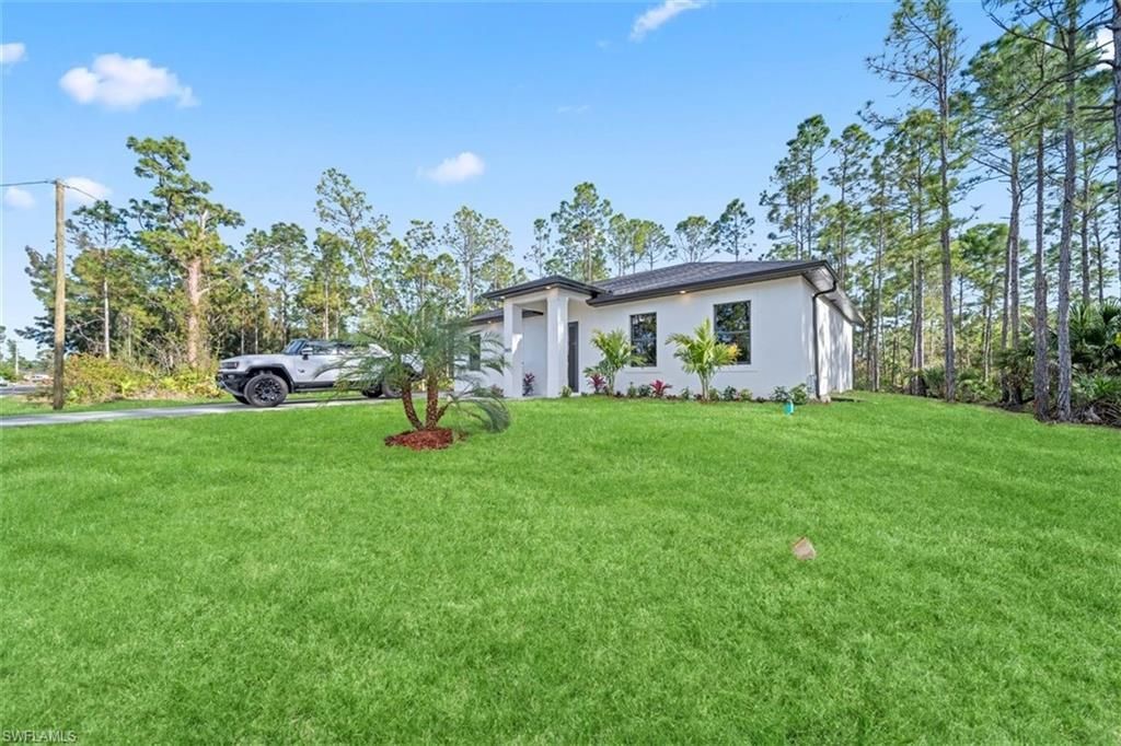 1805 W 10th St , Lehigh Acres, FL 33972 Photo