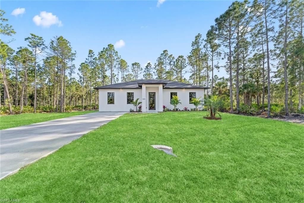 1805 W 10th St , Lehigh Acres, FL 33972 Photo