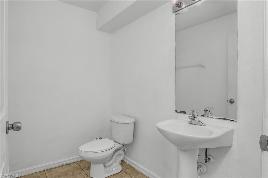 5172 Leeds Rd , Fort Myers, FL 33907 Photo