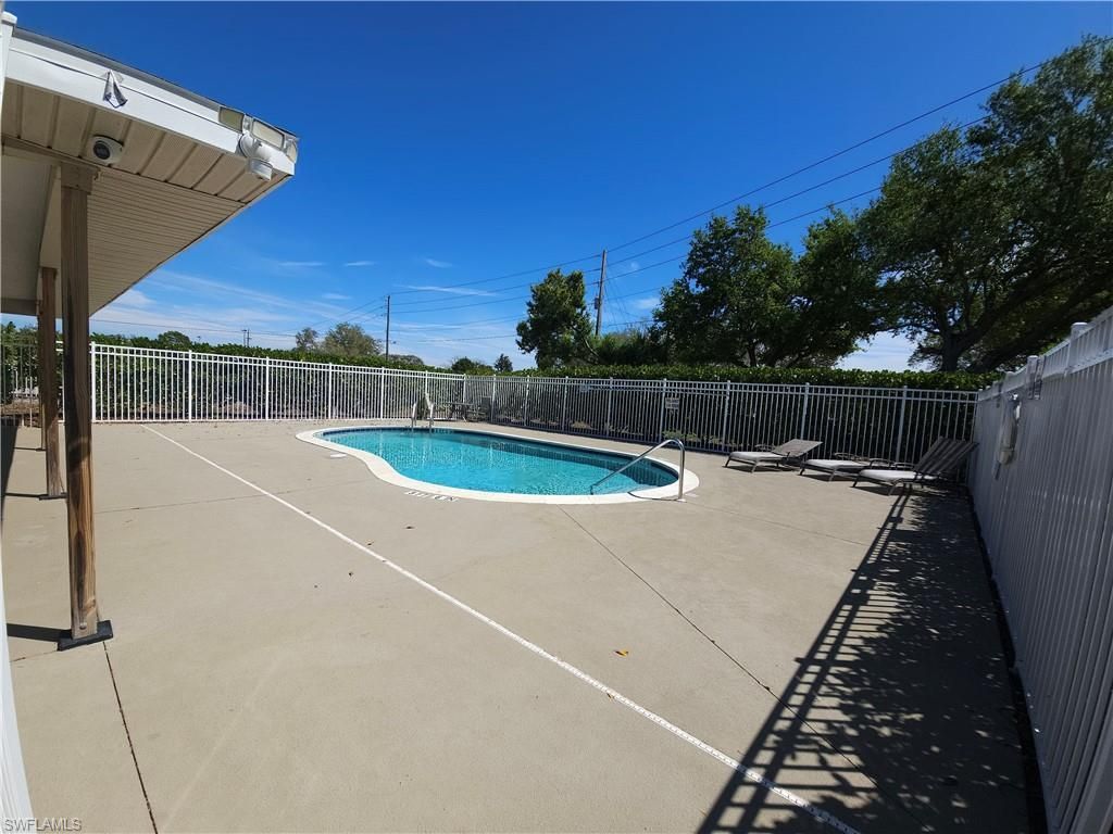 5172 Leeds Rd , Fort Myers, FL 33907 Photo