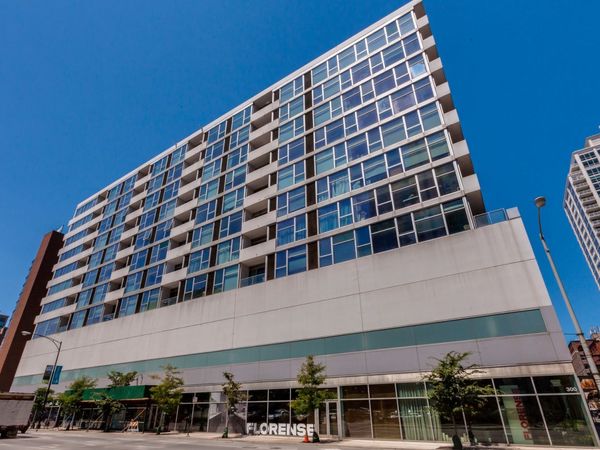 630 N Franklin Street , Unit 1001, Chicago, IL 60654