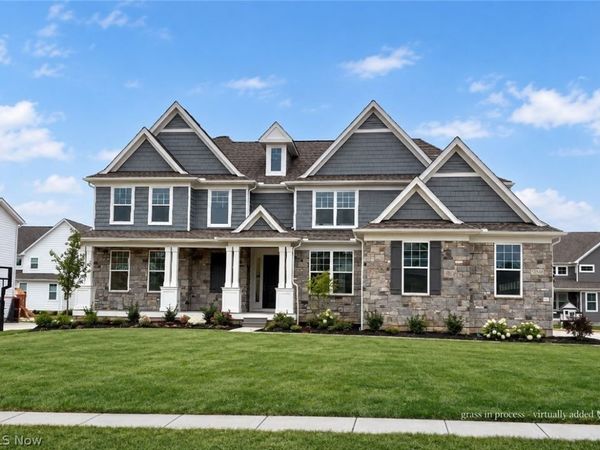 32610 Trillium Court, Avon Lake, OH 44012