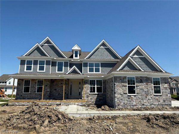 32610 Trillium Court, Avon Lake, OH 44012