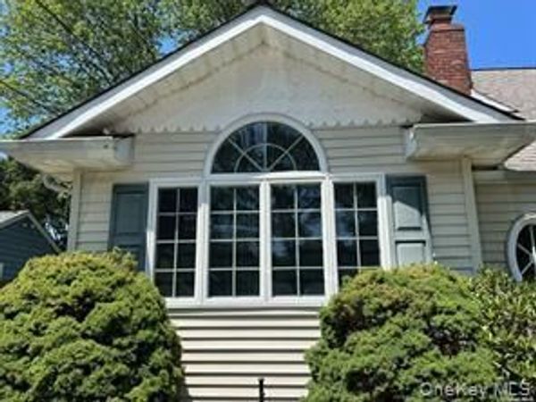 4 Orton Drive, East Northport, NY 11731