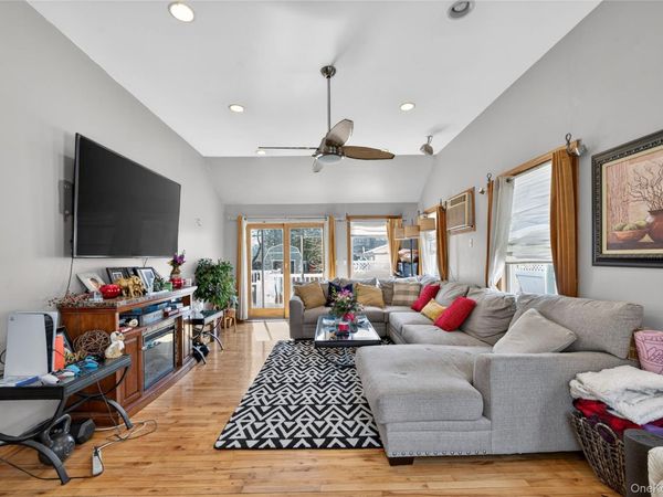 2008 Hancock Avenue, North Bellmore, NY 11710