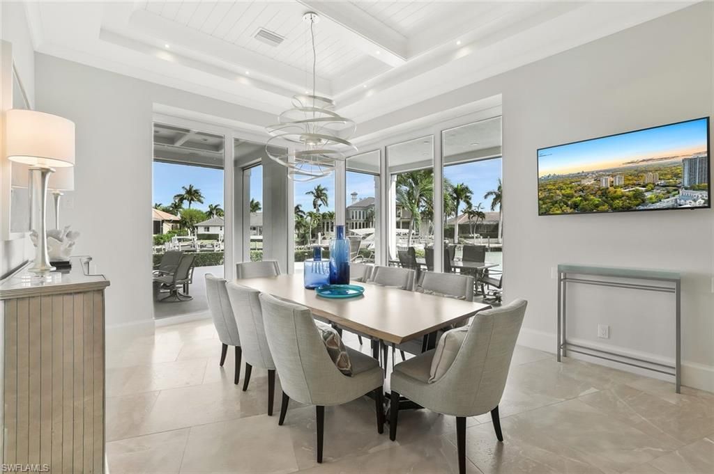 689 Pelican Ct , Marco Island, FL 34145 Photo