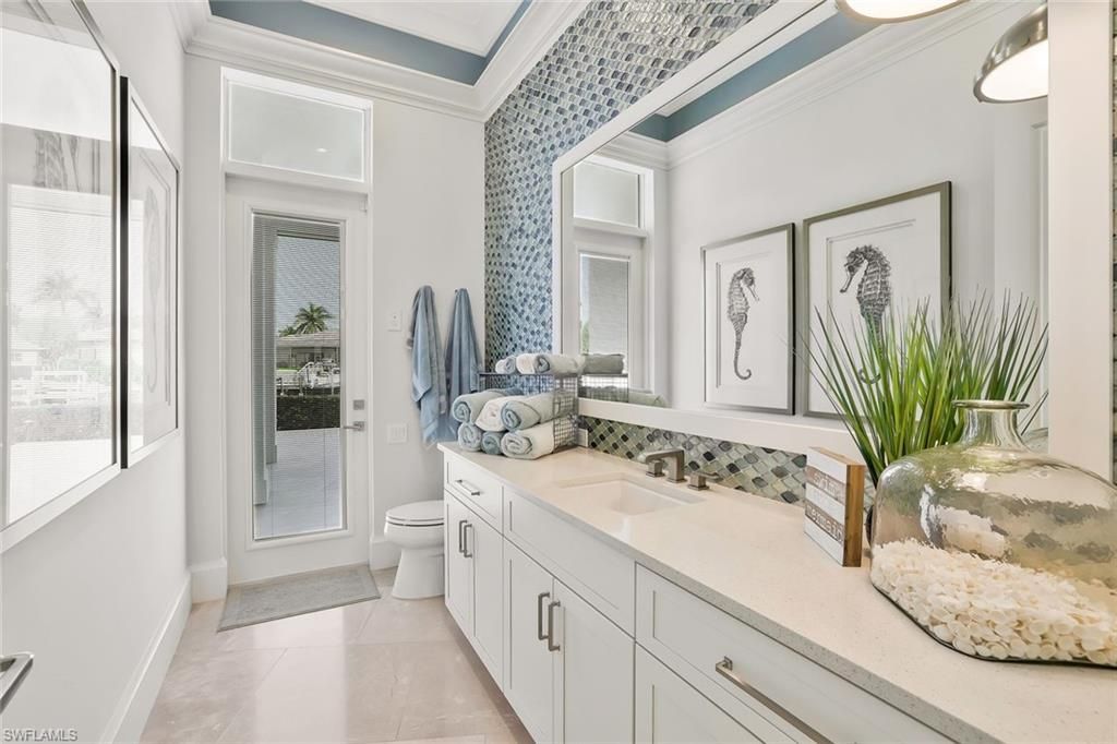 689 Pelican Ct , Marco Island, FL 34145 Photo