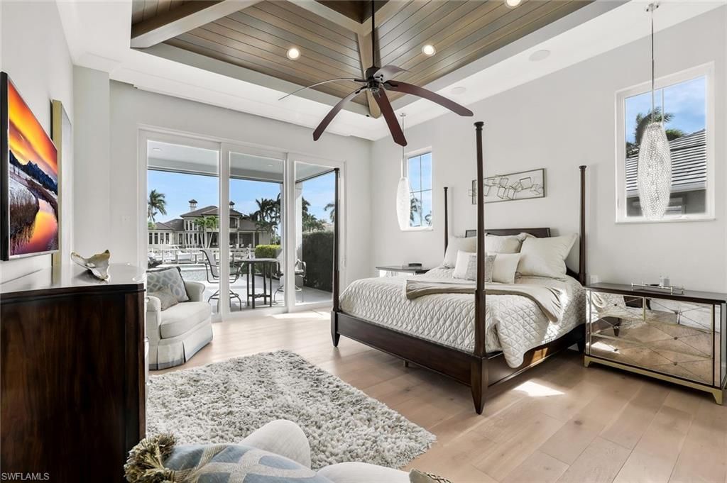 689 Pelican Ct , Marco Island, FL 34145 Photo