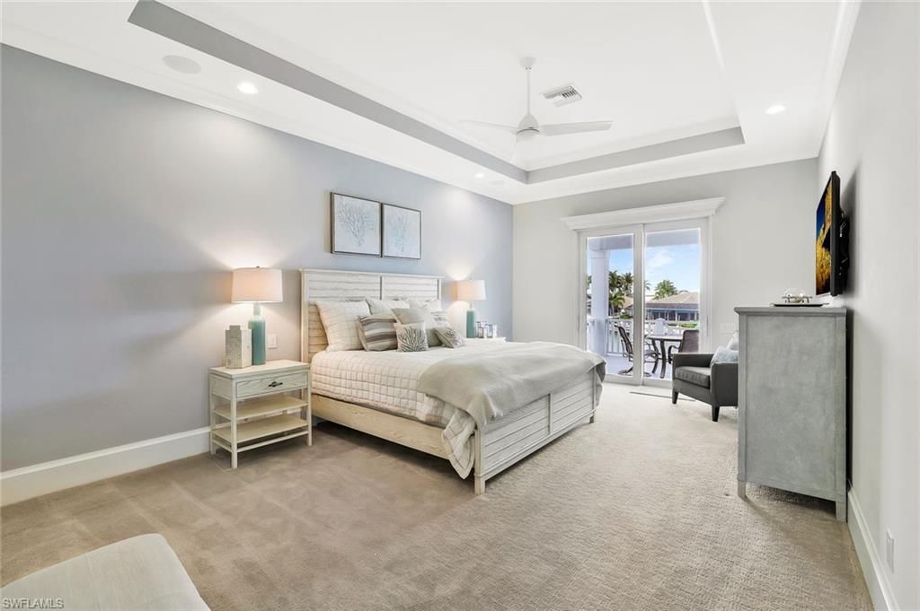 689 Pelican Ct , Marco Island, FL 34145 Photo