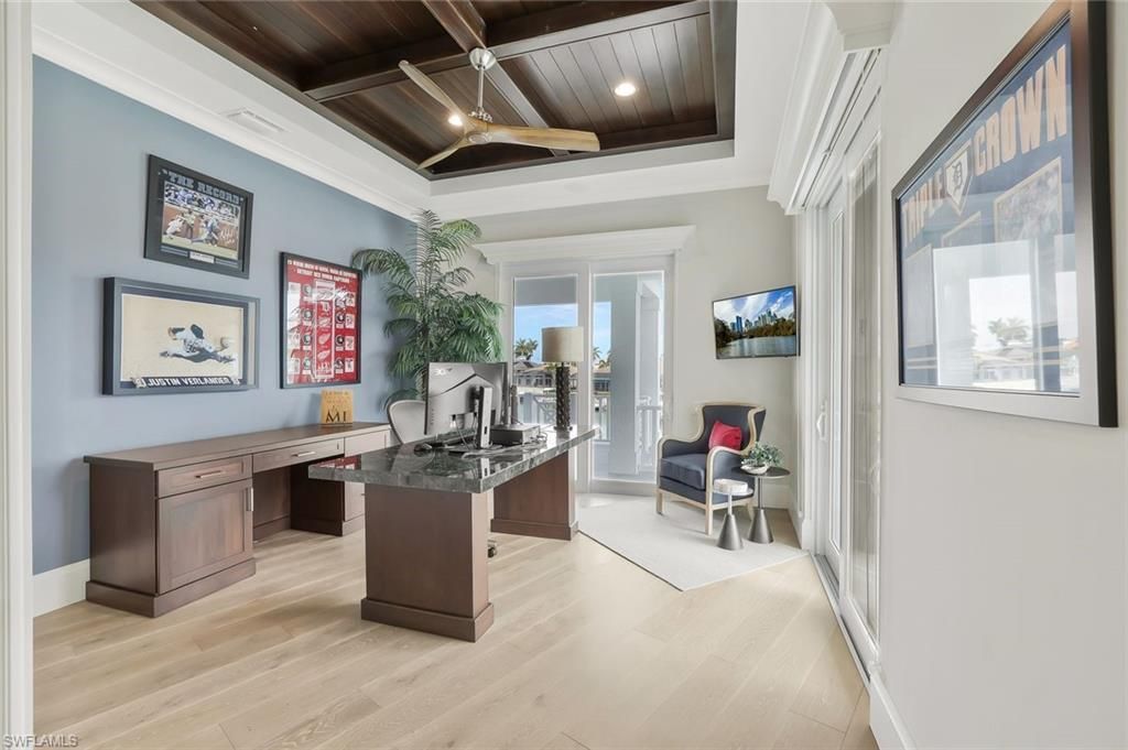 689 Pelican Ct , Marco Island, FL 34145 Photo