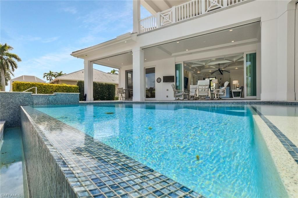 689 Pelican Ct , Marco Island, FL 34145 Photo