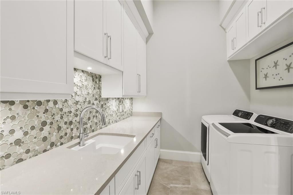 689 Pelican Ct , Marco Island, FL 34145 Photo