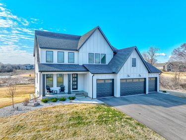 14415 49th Street N, Stillwater, MN 55082