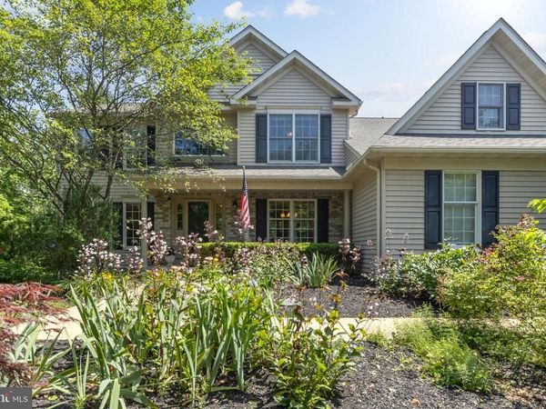 40 CHANTICLEER DRIVE, GLENMOORE, PA 19343