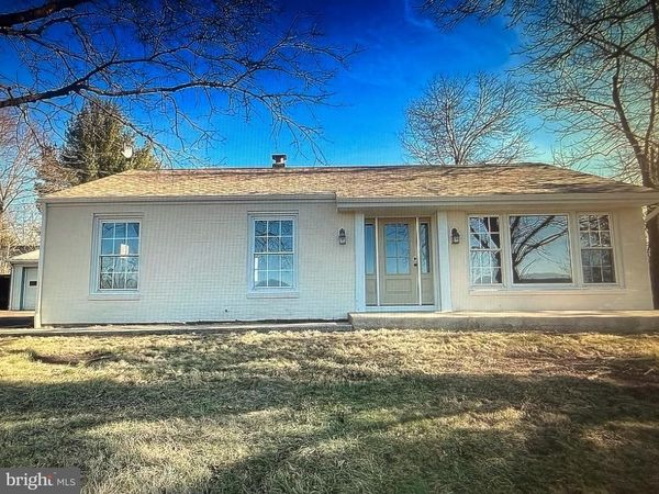 305 GREEN HILL ROAD , TELFORD, PA 18969