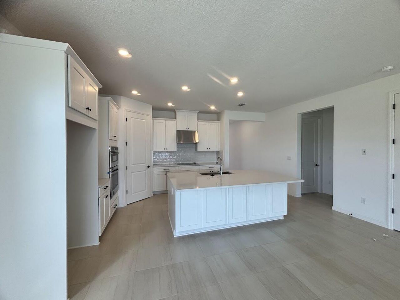 9323 SW Lorenzo Way, Port Saint Lucie, FL 34987 Photo