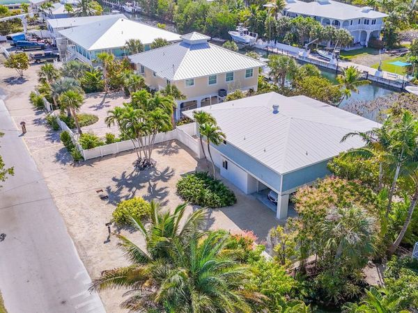 22874 Bluegill Lane, Cudjoe, FL 33042