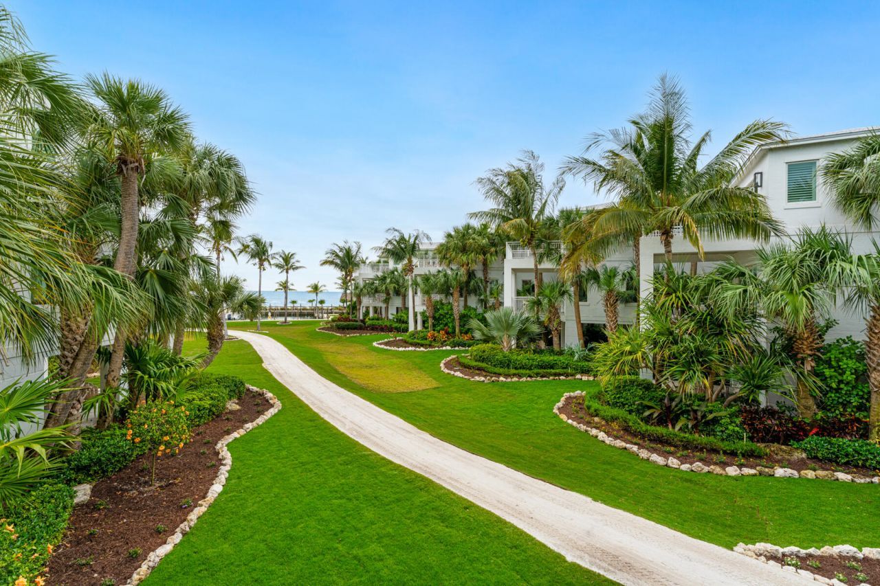 82779 Old Highway, Unit 8, Islamorada, FL 33036 Photo