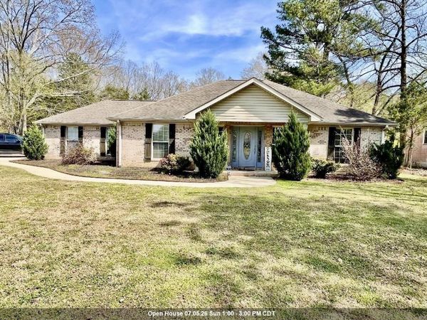 1600 Co Rd 7, Florence, AL 35633