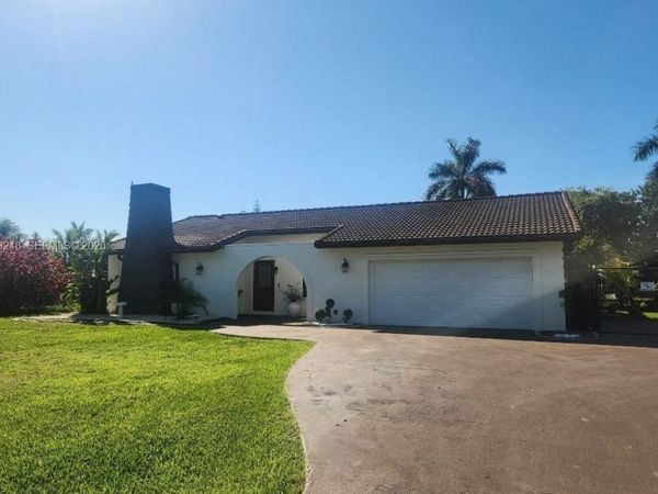 4701 SW 110th Ave, Davie, FL 33328
