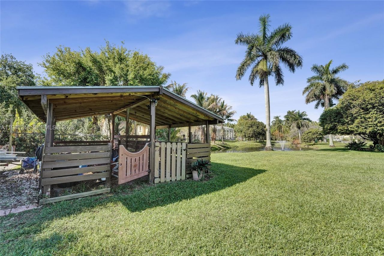 4701 SW 110th Ave, Davie, FL 33328 Photo