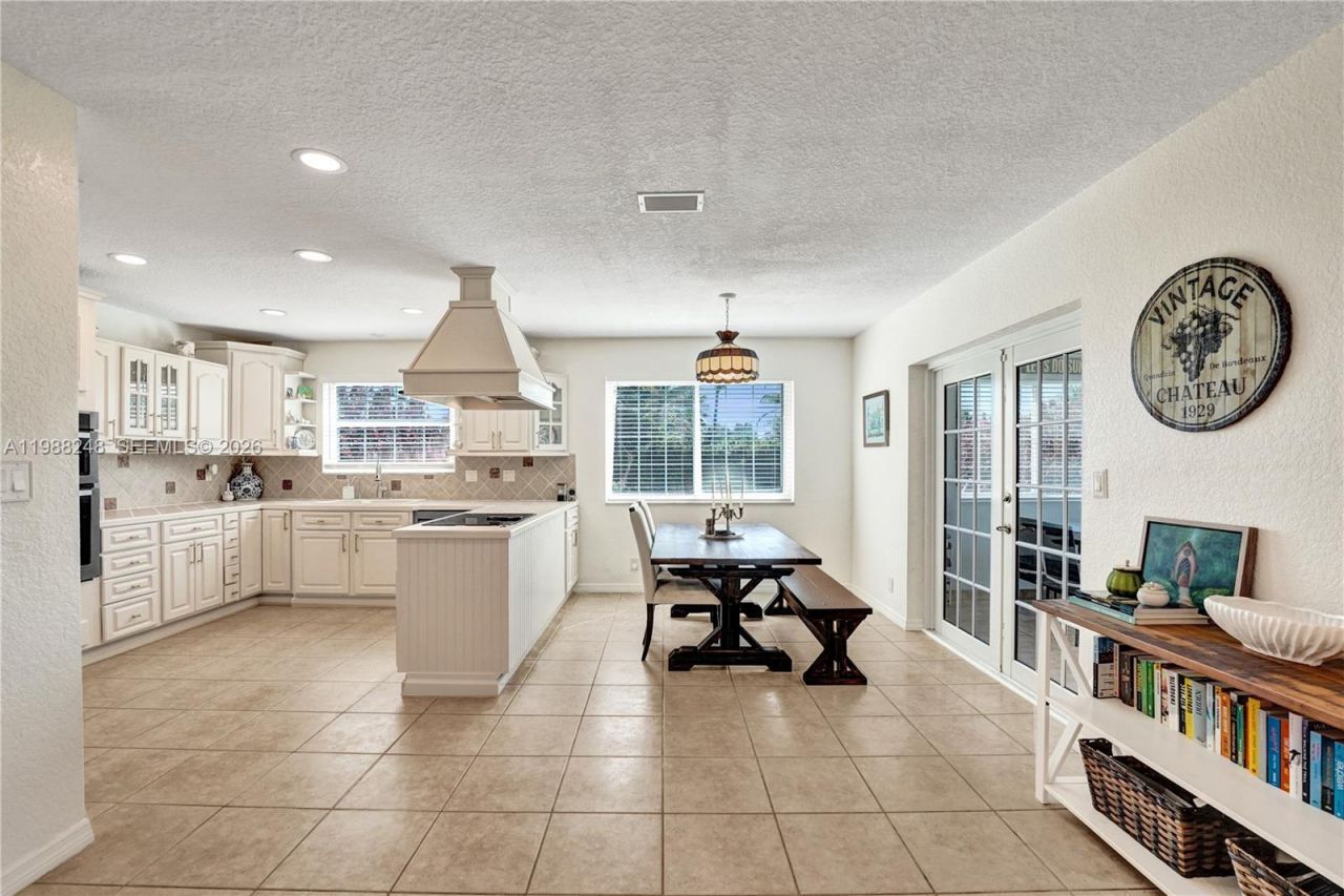 4701 SW 110th Ave, Davie, FL 33328 Photo