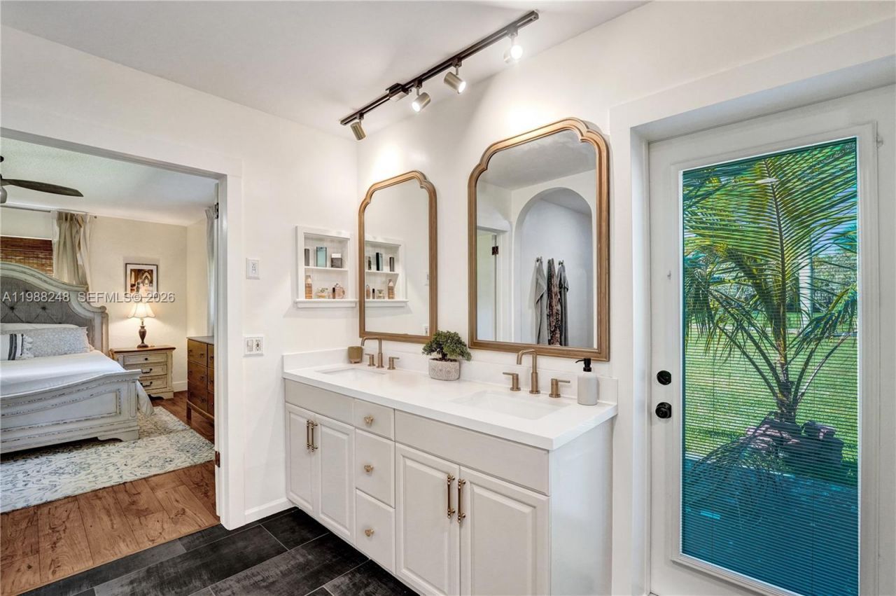 4701 SW 110th Ave, Davie, FL 33328 Photo