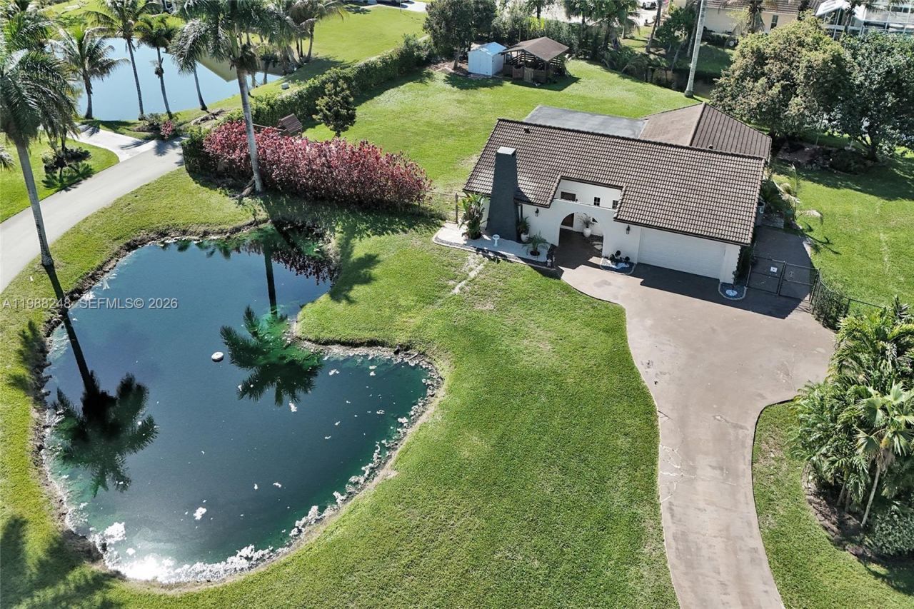 4701 SW 110th Ave, Davie, FL 33328 Photo