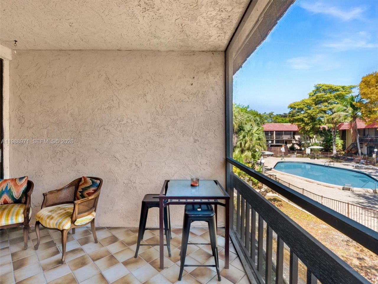 770 NE 199th St, Unit 204F, Miami, FL 33179 Photo