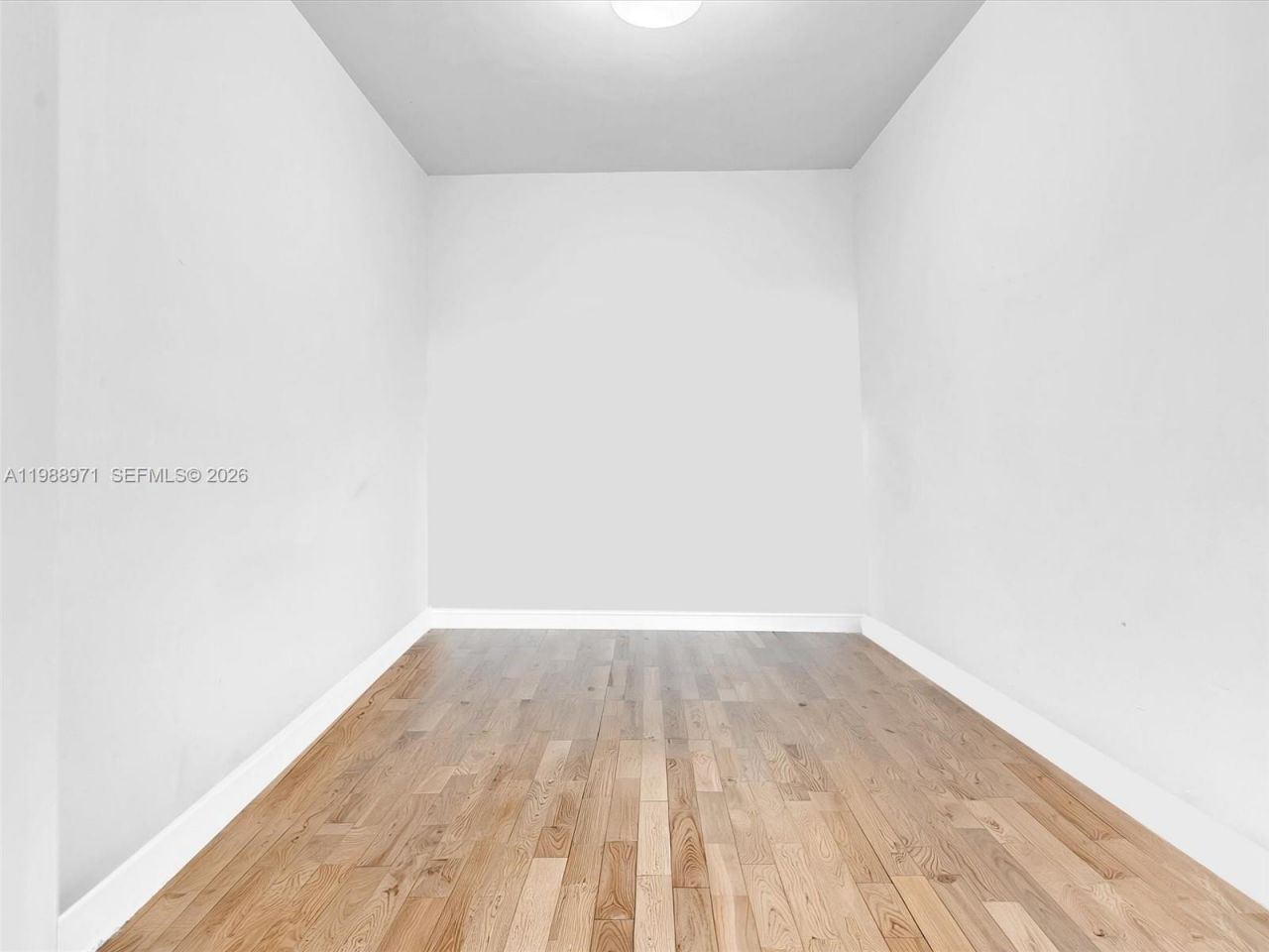 770 NE 199th St, Unit 204F, Miami, FL 33179 Photo