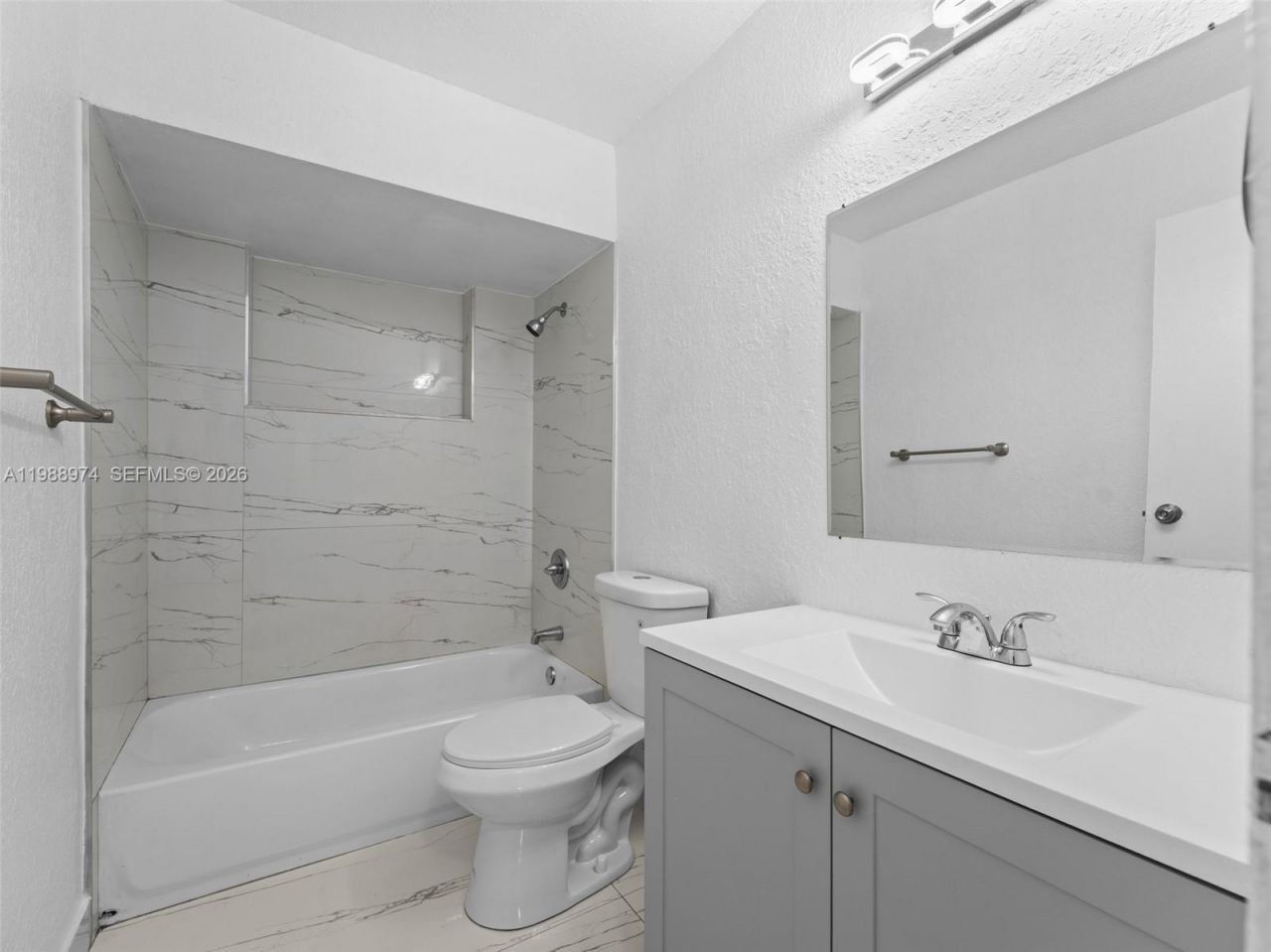 5880 NW 19th St , Unit A, Sunrise, FL 33313 Photo