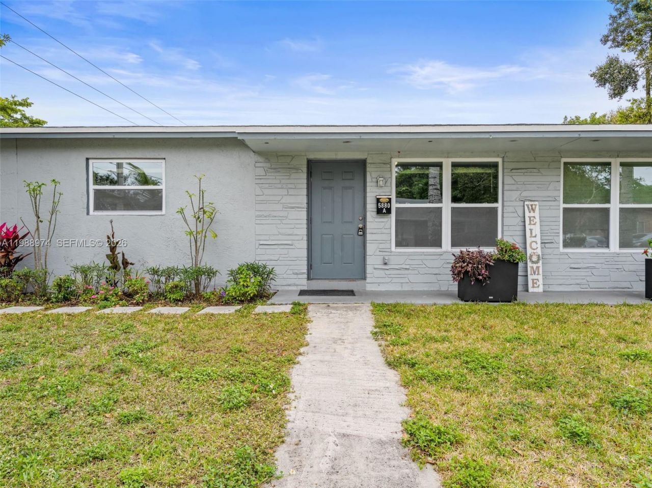 5880 NW 19th St , Unit A, Sunrise, FL 33313 Photo