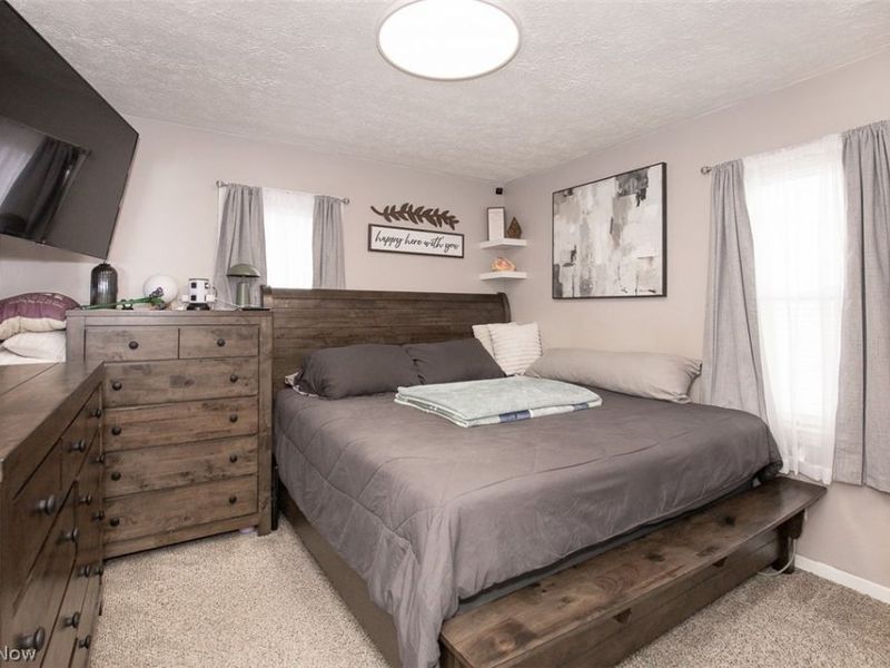 370 Taft Avenue, Bedford, OH 44146 Photo 10