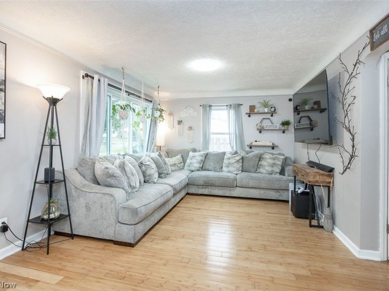 370 Taft Avenue, Bedford, OH 44146 Photo 5