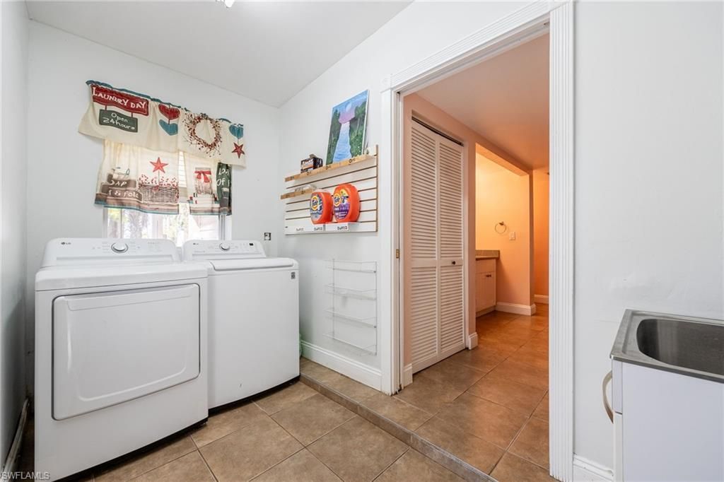 18551 Lynn Rd , North Fort Myers, FL 33917 Photo