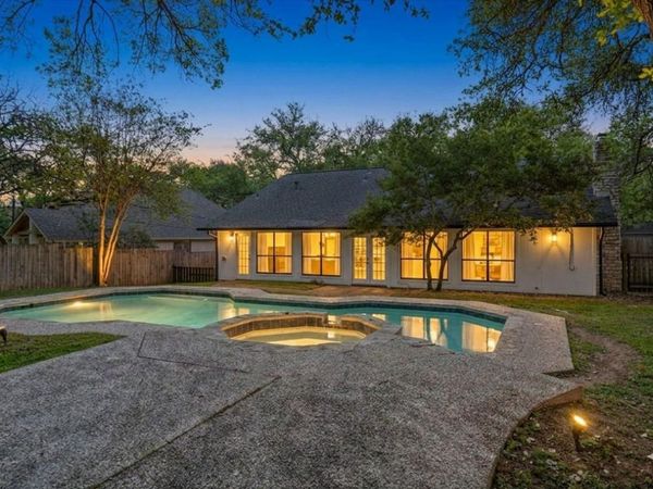 7112 Fireoak DR, Austin, TX 78759