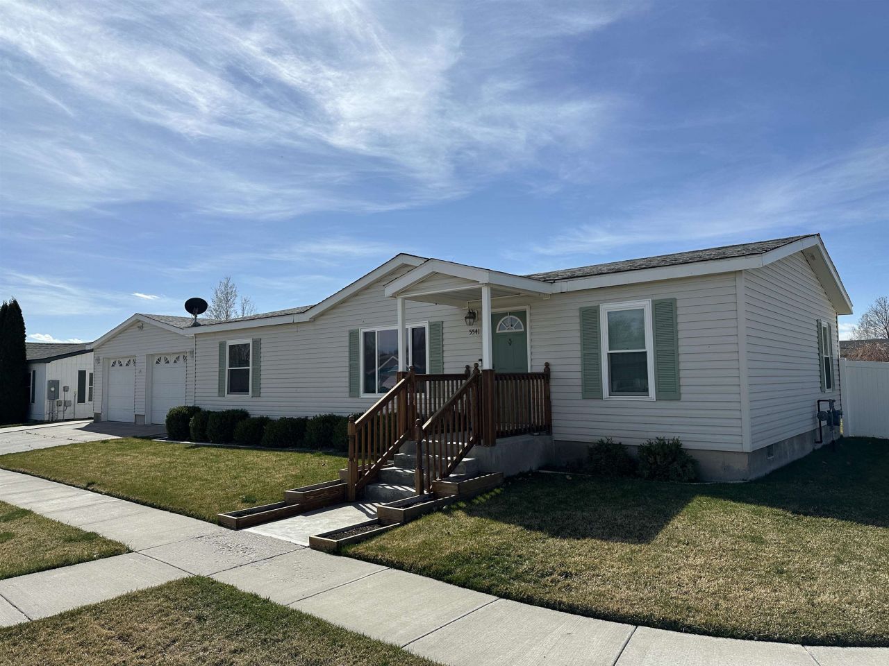 5541 Stuart Ave, Chubbuck, ID 83202 Main Photo