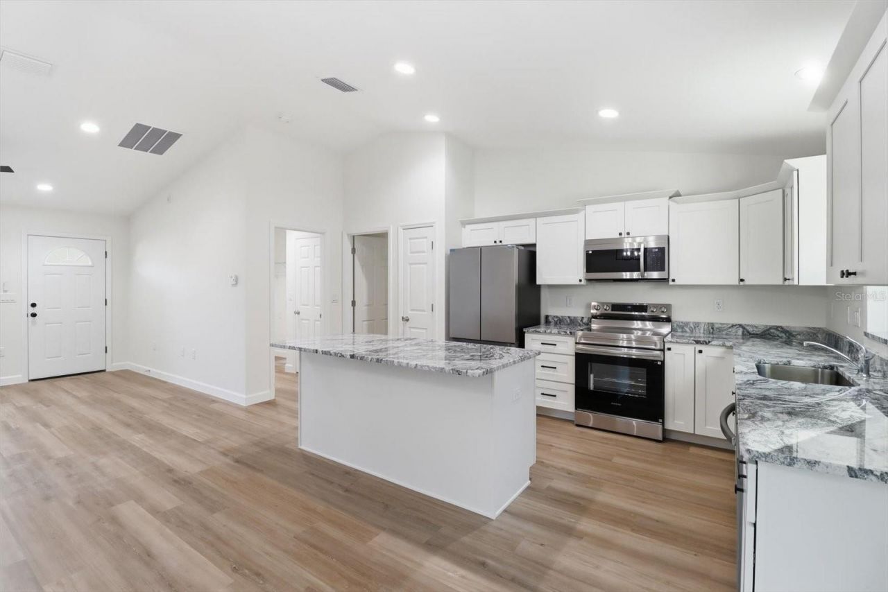 2992 W Camilo Drive , Citrus Springs, FL 34434 Photo