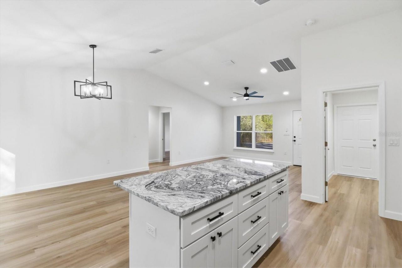 2992 W Camilo Drive , Citrus Springs, FL 34434 Photo