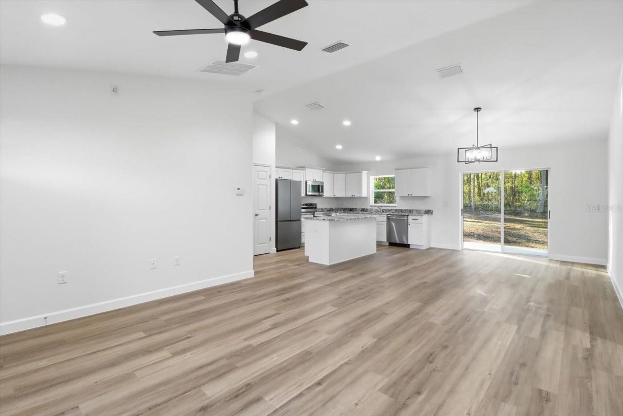 2992 W Camilo Drive , Citrus Springs, FL 34434 Photo