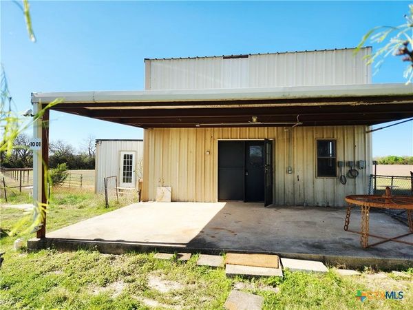 990/1001 studio County Road 4450 , Kempner, TX 76539