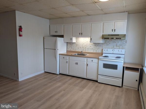 238 MAIN STREET , Unit 3, HELLERTOWN, PA 18055