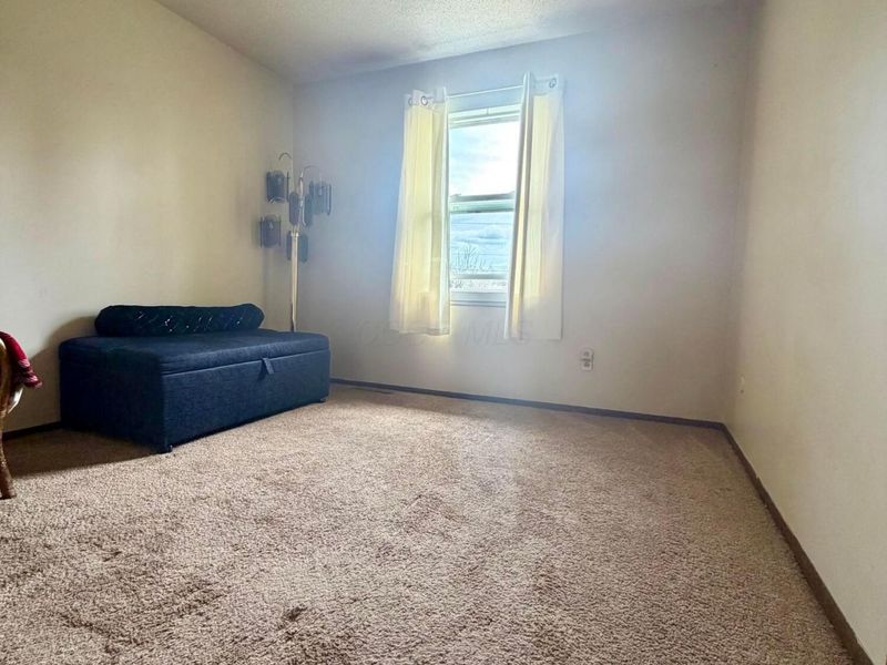 2215 Noe Bixby Road, Columbus, OH 43232 Photo 17