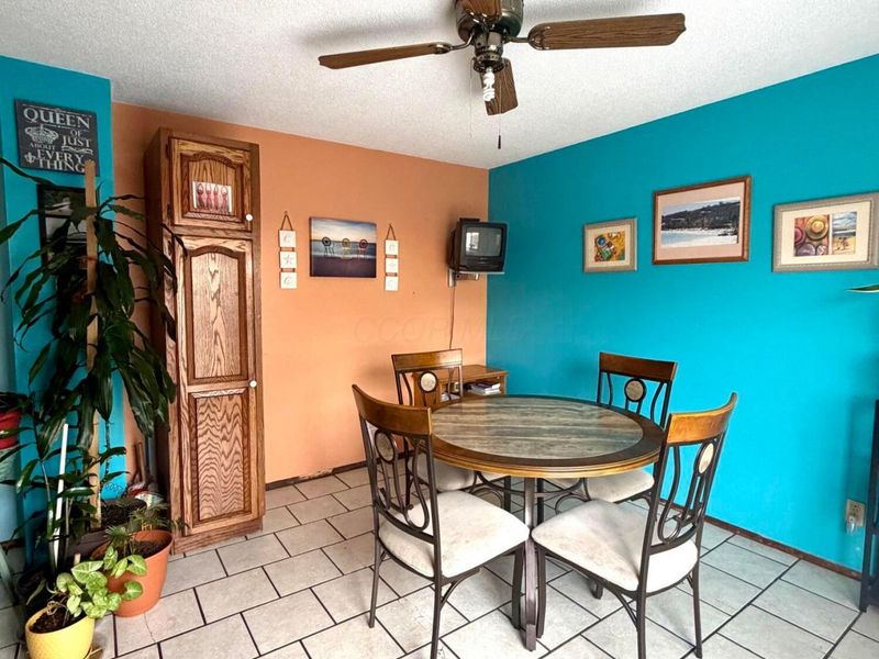 2215 Noe Bixby Road, Columbus, OH 43232 Photo 5