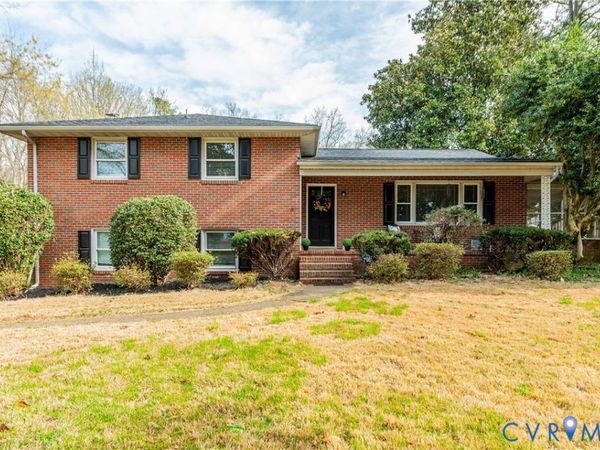 7438 Generals Drive , Mechanicsville, VA 23111