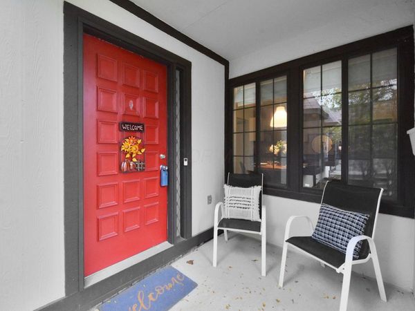 203 St Pierre Street , Unit 4c, Worthington, OH 43085