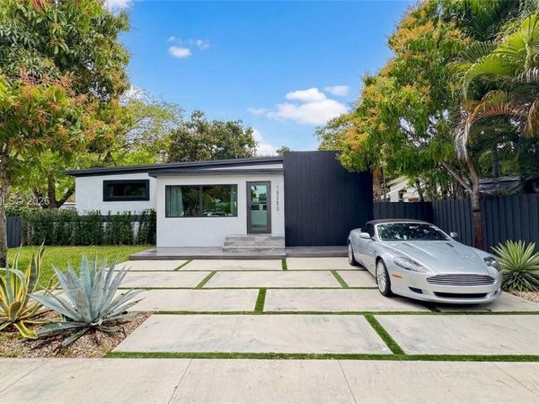 13900 NE 16th Ct , North Miami, FL 33181