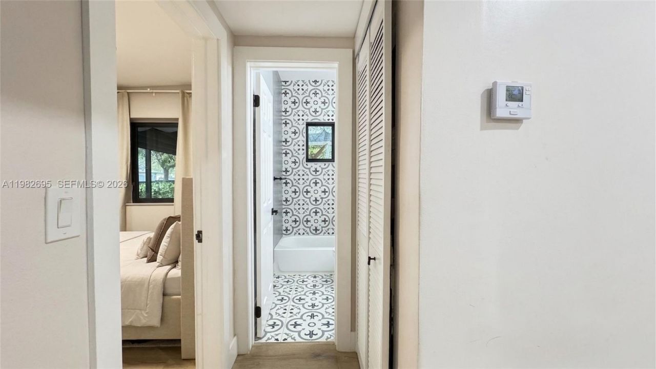 13900 NE 16th Ct , North Miami, FL 33181 Photo