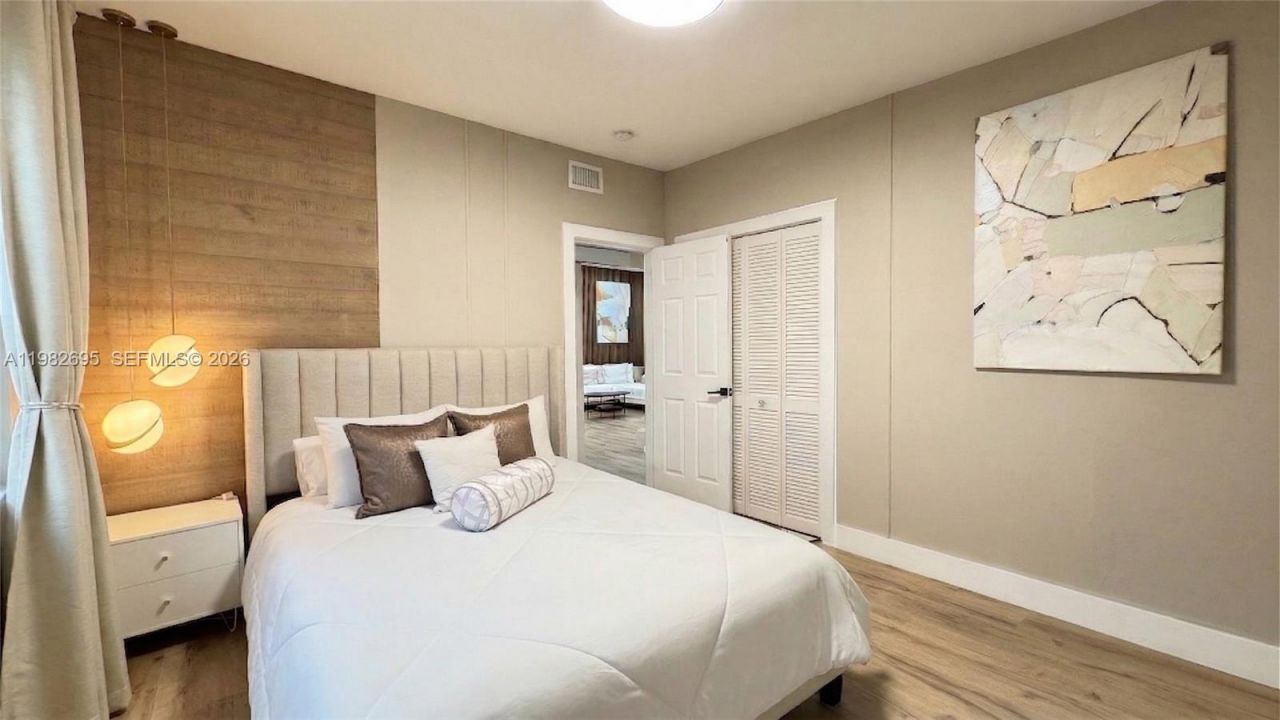 13900 NE 16th Ct , North Miami, FL 33181 Photo